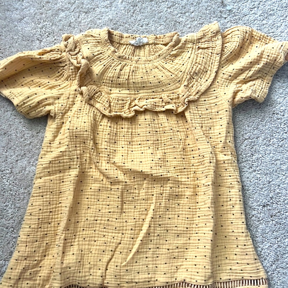 Girls size 7 Jessica Simpson yellow and grey top
